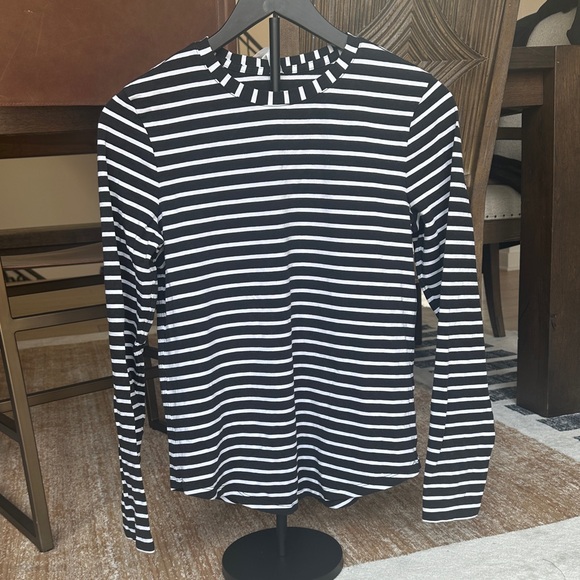 lululemon athletica Tops - lululemon athletica Black and White Striped Long Sleeve Top